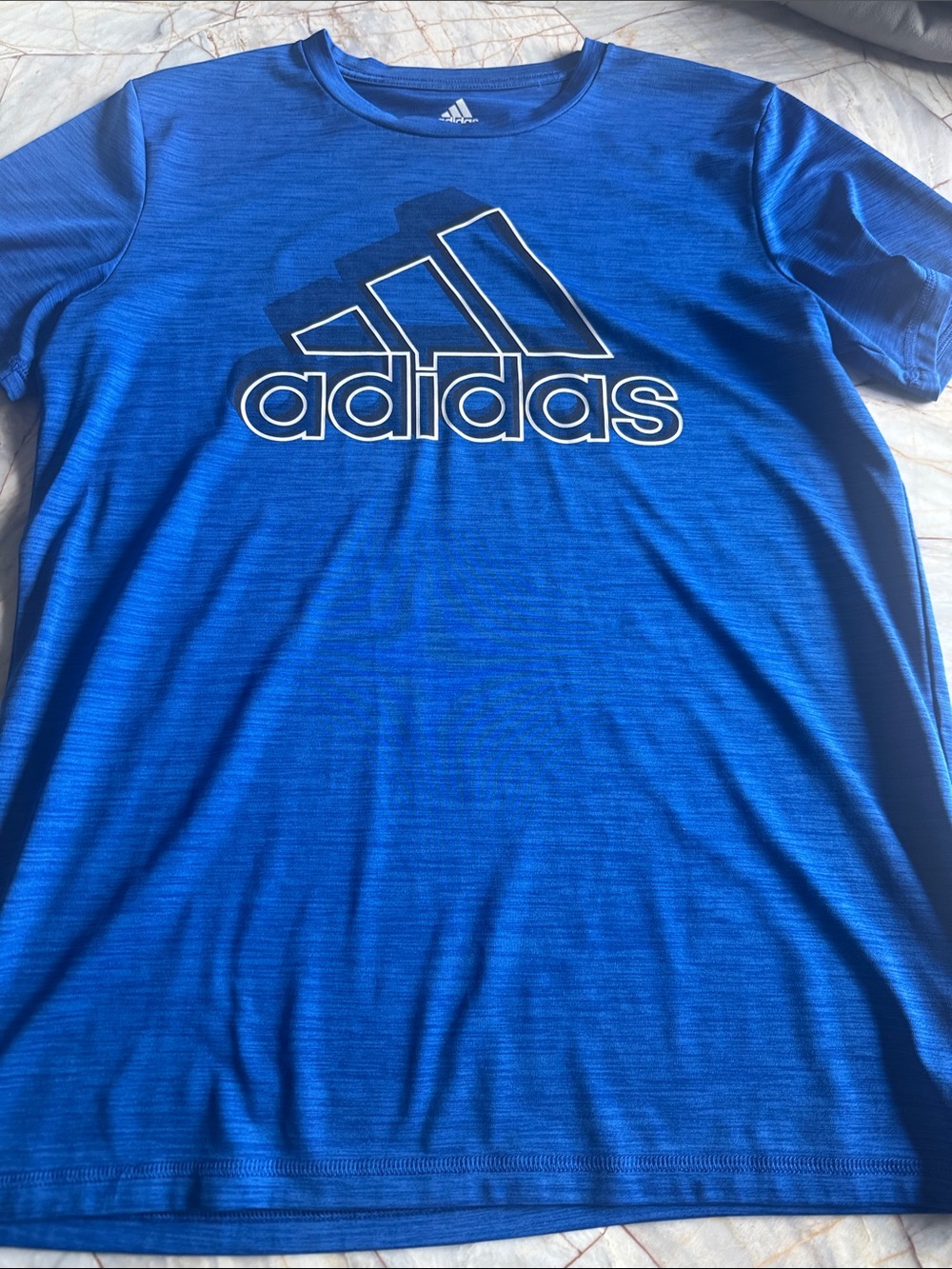 adidas Kids XL
Royal Blue Logo Short Sleeve Tee